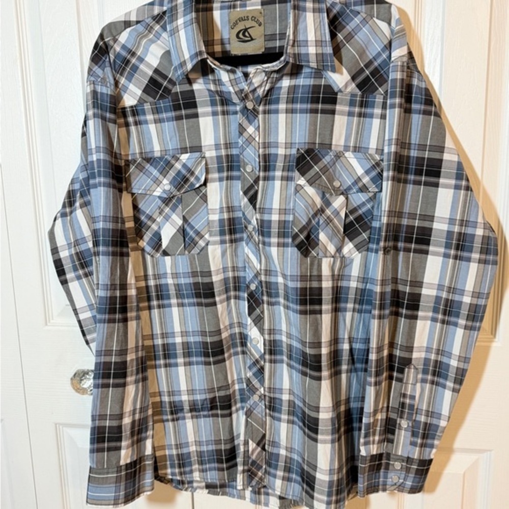 Casual Blue and Black Plaid Shirt Pearl Style Snaps Sz XL Chic!  EUC  CH